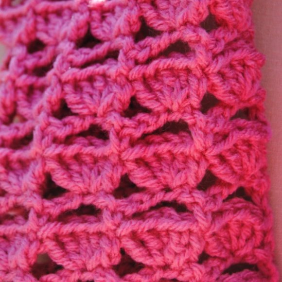 Handmade Dusty Rose Cowl Crocheted - Picture 4 of 4